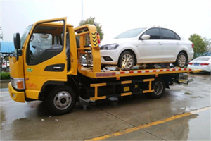 黄梅附近拖车救援24小时服务热线