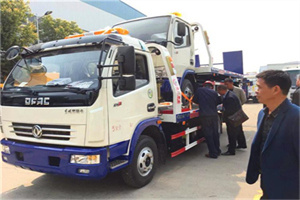 黄梅汽车道路救援拖车价格